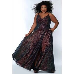 NEW SYDNEY'S CLOSET janell gown in multi